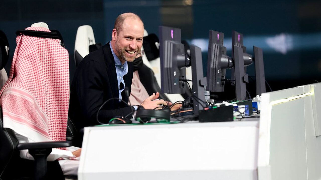 The Prince of Wales admitted he had "no idea what I'm doing" during the Esports tournament