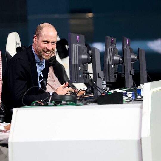 The Prince of Wales admitted he had "no idea what I'm doing" during the Esports tournament