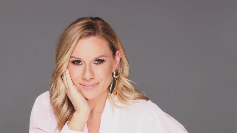 Κατερίνα Καραβάτου