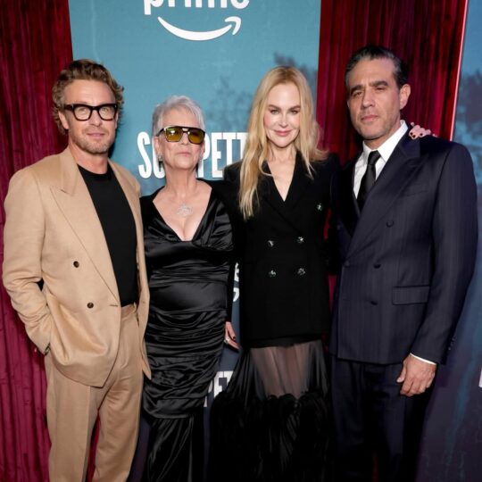 φήμες για ένα νέο ειδύλλιο μεταξύ της Νικόλ Κίντμαν και του Σάιμον Μπέικερ