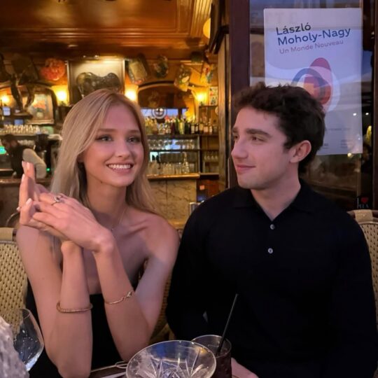 Κόμισσας Λάρα Κοσίμα Χένκελ φον Ντόνερσμαρκ με τον Φρανσουά Πινό Τζούνιορ