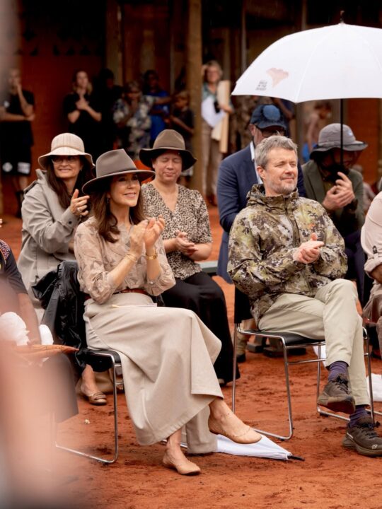 Άψογη η βασίλισσα Μαίρη