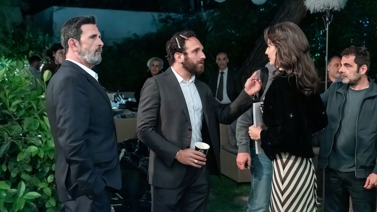ΣΥΓΚΡΟΥΣΗ 2