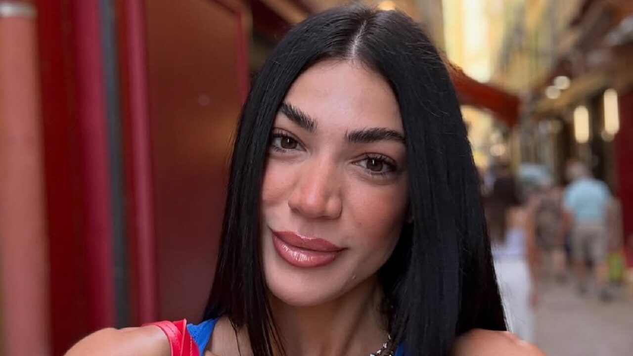 Η Ήβη Αδάμου