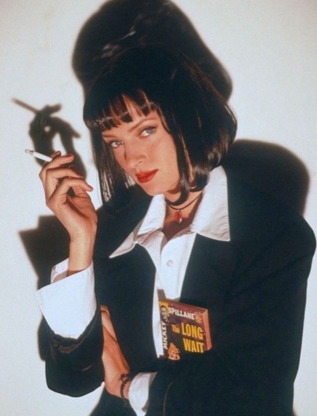 Το θρυλικό κοστούμι της Ούμα Θέρμαν ως Mia Wallace στο Pulp Fiction.